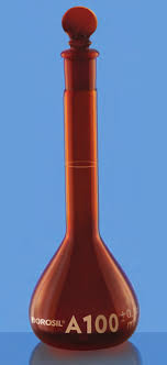 Borosil NABL Class A, Amber Volumetric Flask with Interchangeable Solid Glass Stopper (2021)