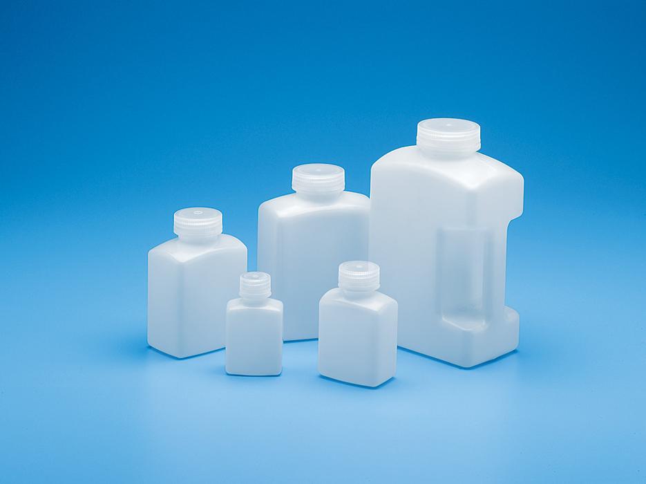 Tarsons Plastic Rectangular Bottle (5833)