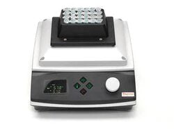 Thermo Scientific™ Digital Shaking Drybath